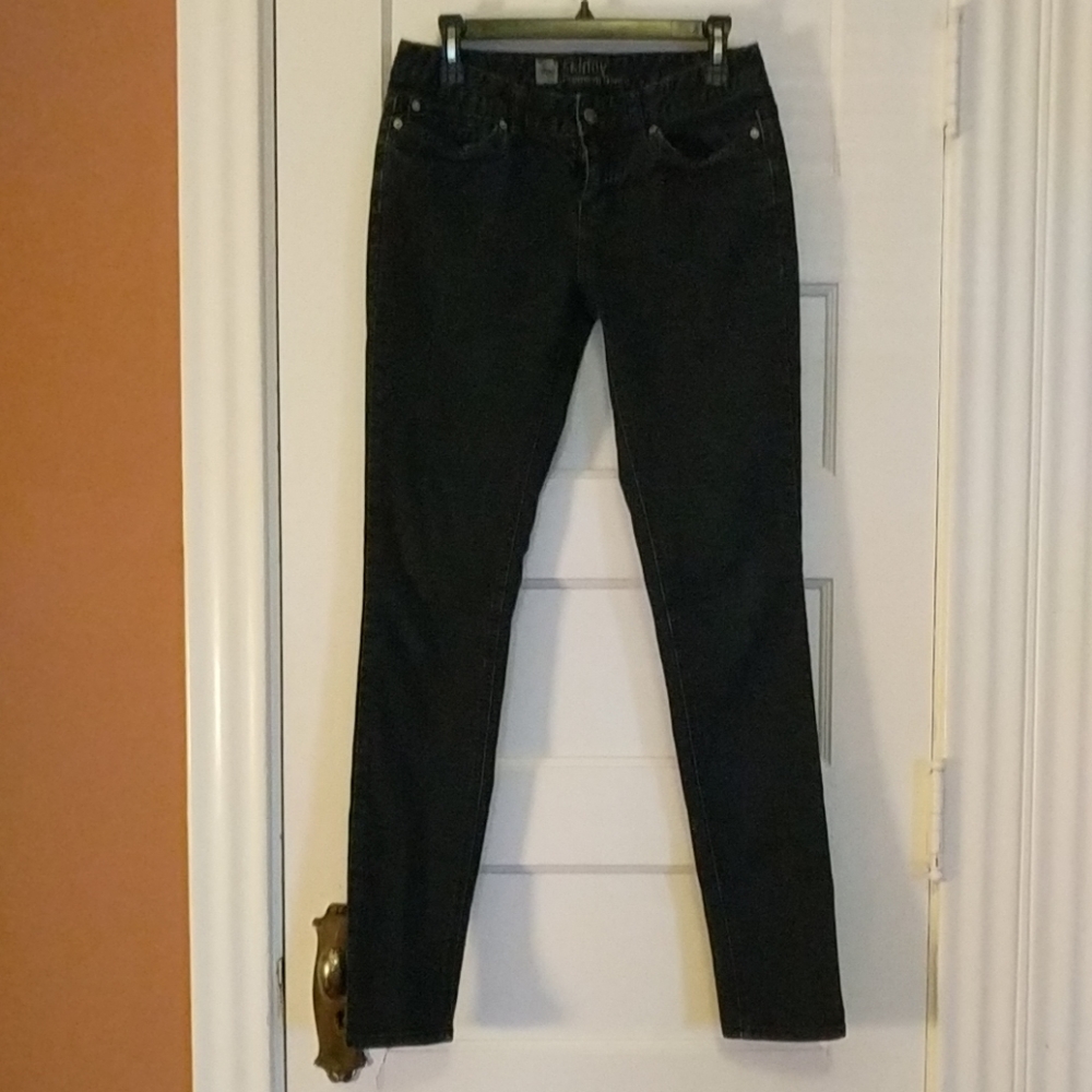 Black skinny jeans